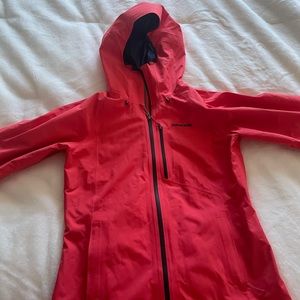 Patagonia Storm10 rain jacket